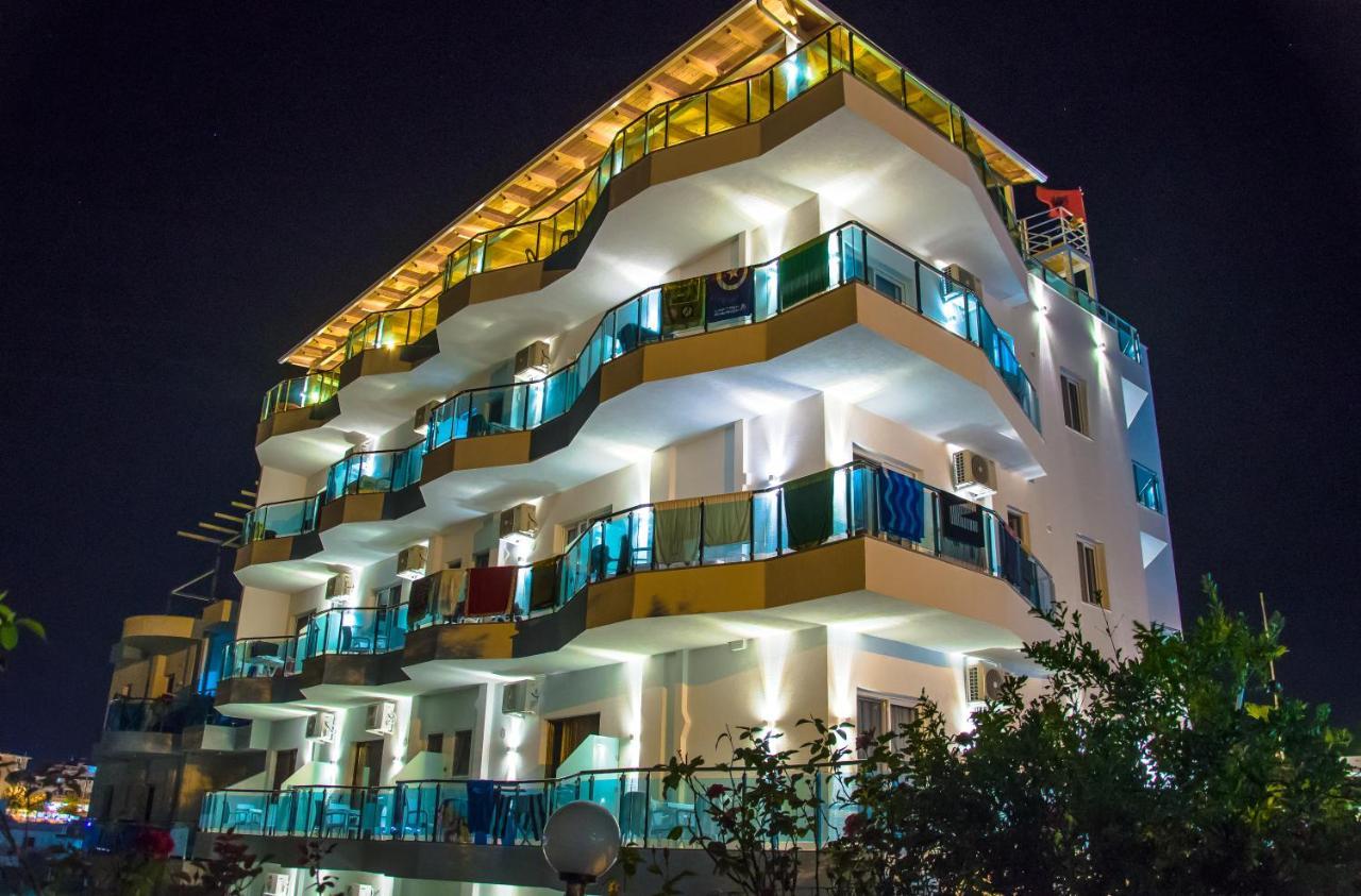 Hotel Landi 卡萨米尔 外观 照片