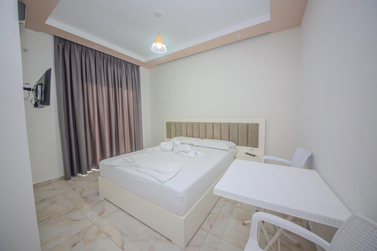 Hotel Landi 卡萨米尔 外观 照片