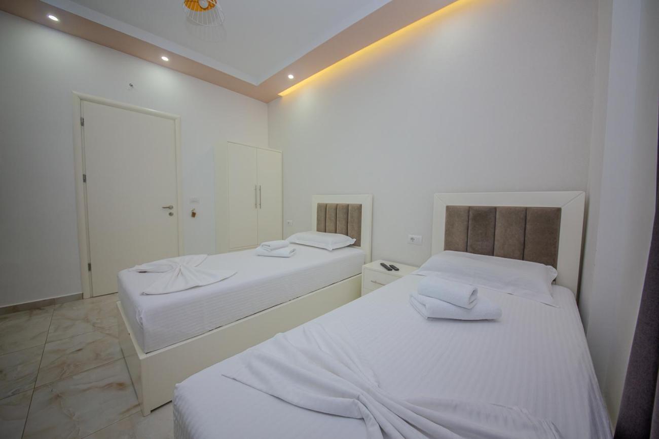 Hotel Landi 卡萨米尔 外观 照片